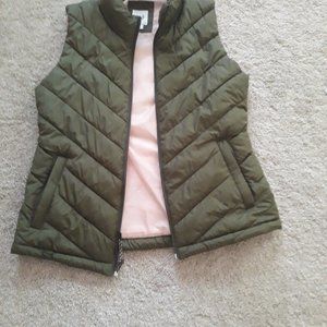 Gap Green Puffer Vest